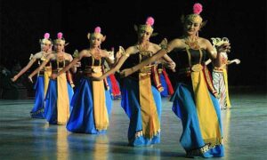 seni tari di indonesia