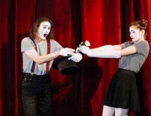 seni teater