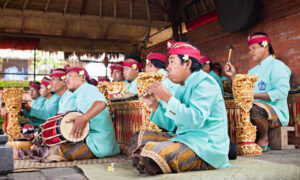 Kearifan Lokal